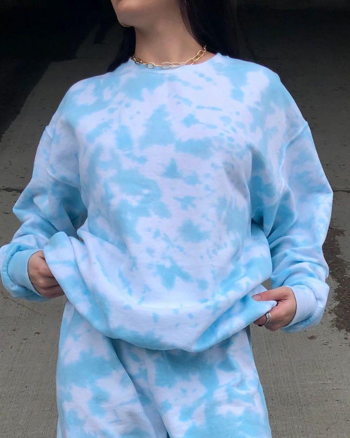 Baby blue tie dye sweatshirt clearance