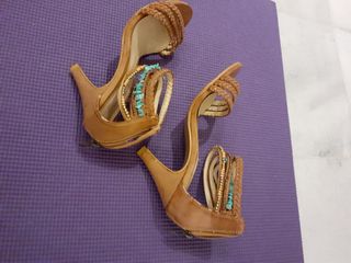 (Category: ) located in . Submitted by bric-brac (Listing ID 1008787806, Image 1). Description: .