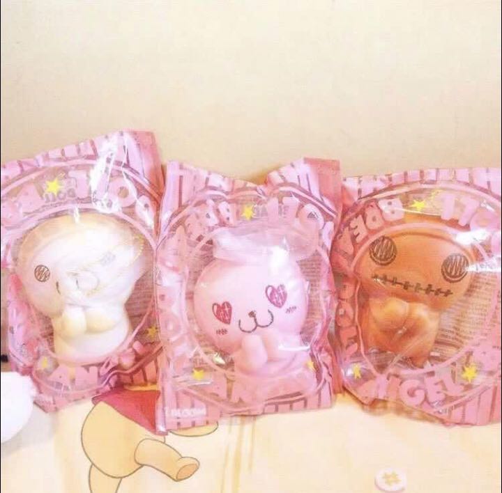 Bread Doll Squishy, 玩具 & 遊戲類, 毛公仔 Carousell