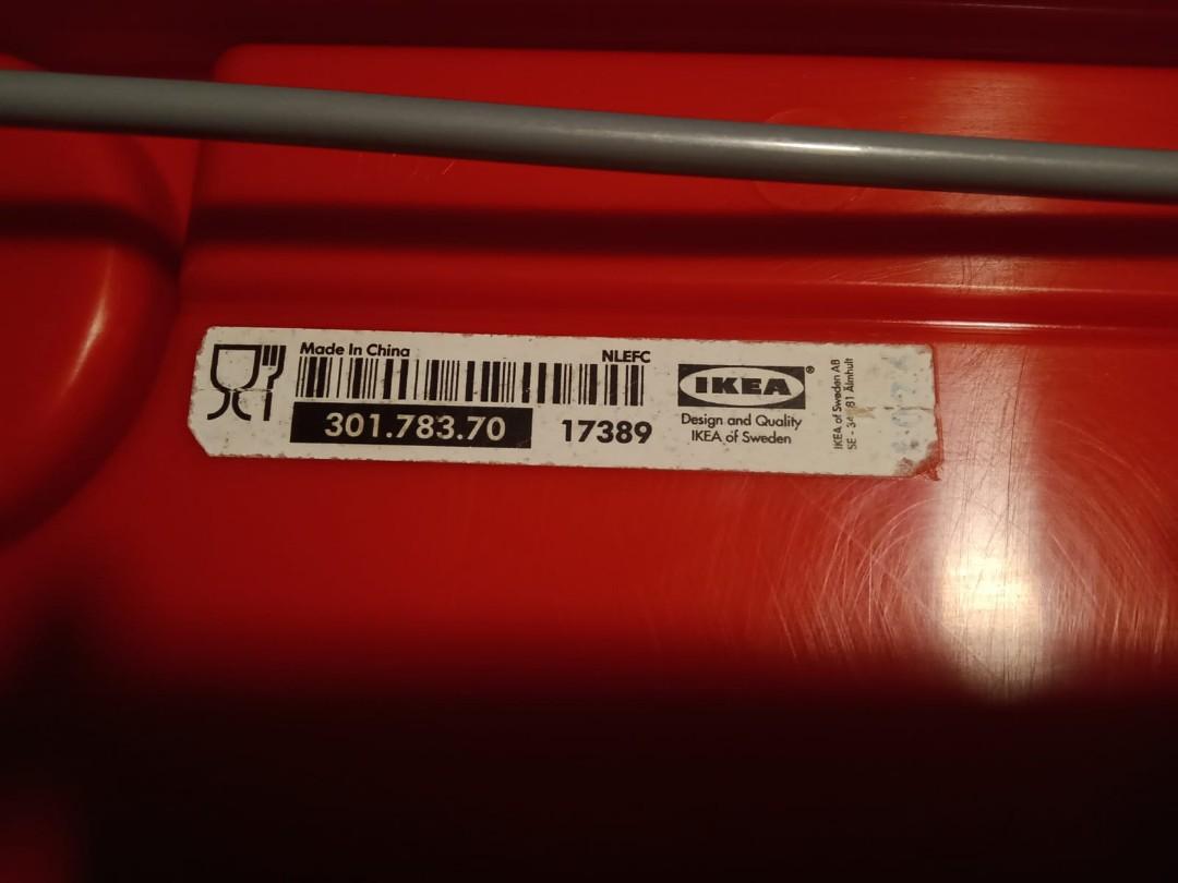 Foldable bed table (Category: Tables & Sets) located in Singapore. Submitted by nrhdyhhmd (Listing ID 1008848418, Image 3). Description: used not abuse. good condition. self-collection only..