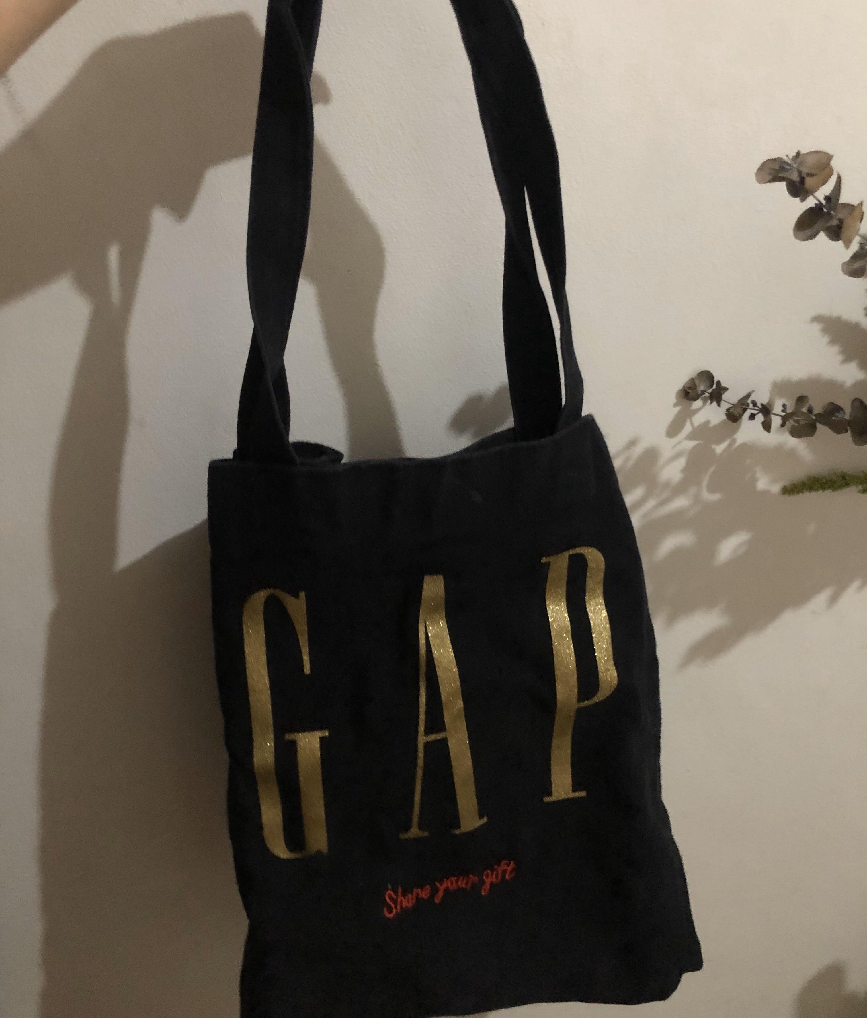 the gap handbags