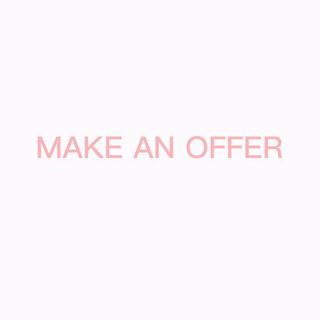 (Category: ) located in . Submitted by frommetoyou_vintage (Listing ID 1008751222, Image 1). Description: .