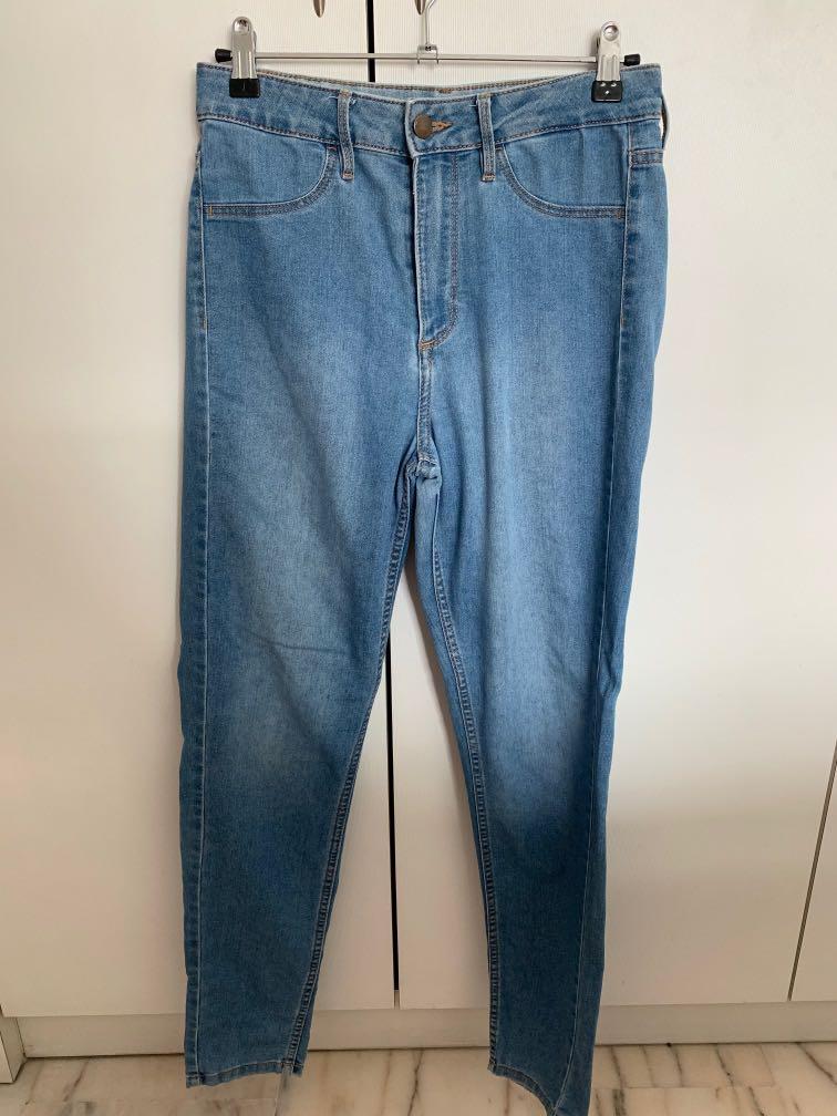 27 waist jeans size