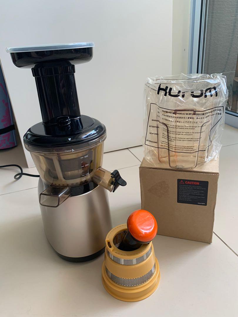Hurom Slow Juicer HIJ300, TV & Home Appliances, Kitchen Appliances