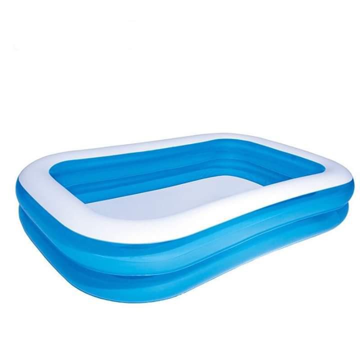 Inflatable Pool (Category: Bathtub & Bath Accessories) located in Pasig City. Submitted by jeanjonk (Listing ID 1008764953, Image 2). Description: Large Pool kasya hanggang 8 katao..mahaba sya at malalim..