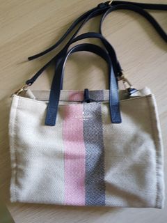 (Category: ) located in . Submitted by busypaul (Listing ID 1008688443, Image 1). Description: .