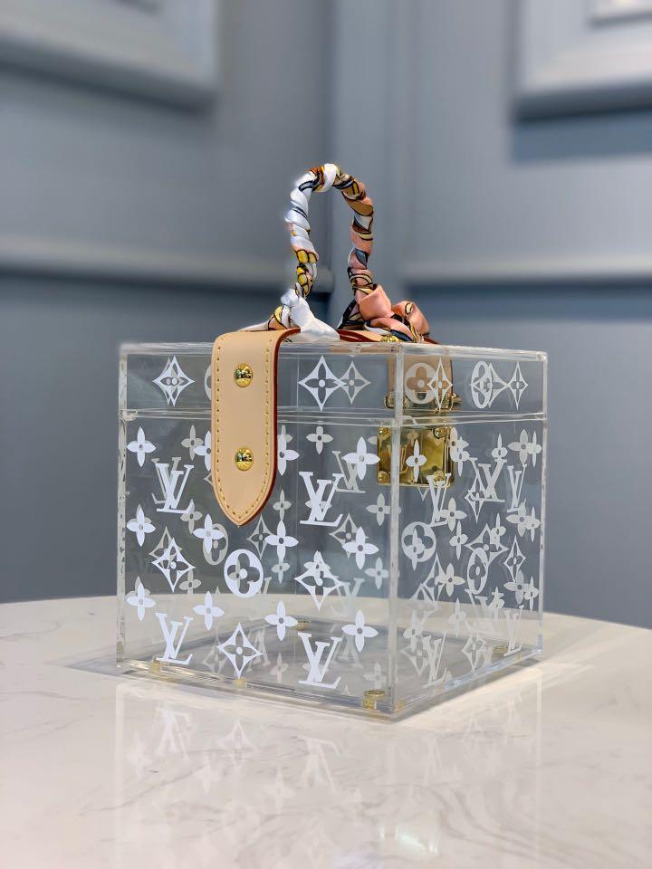 Louis Vuitton lv round box bag transparent make up bag