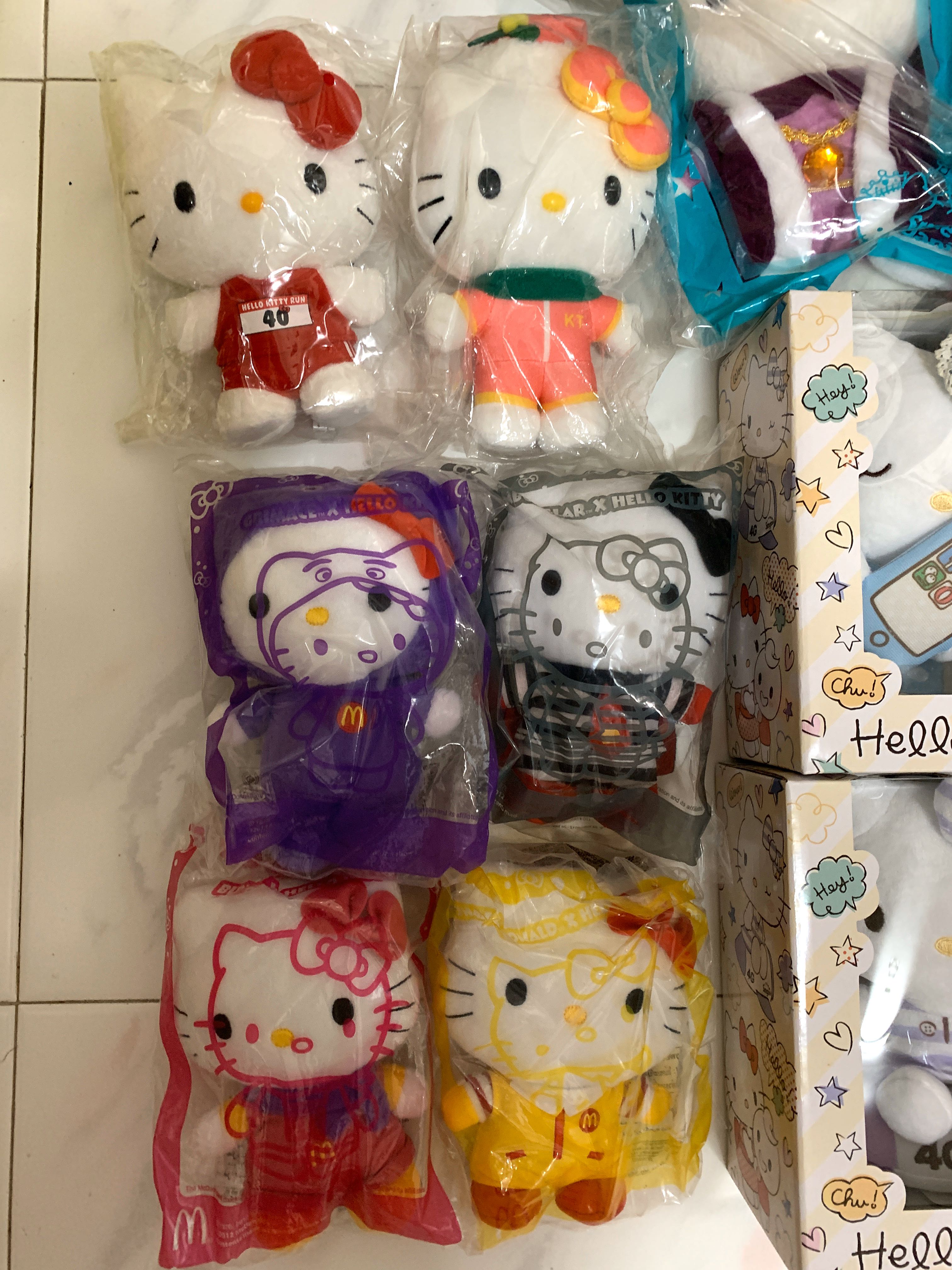 alt hello kitty plush