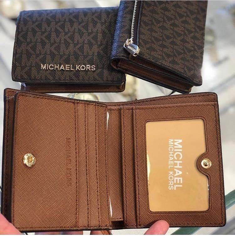 Mk trifold wallet small Clearance