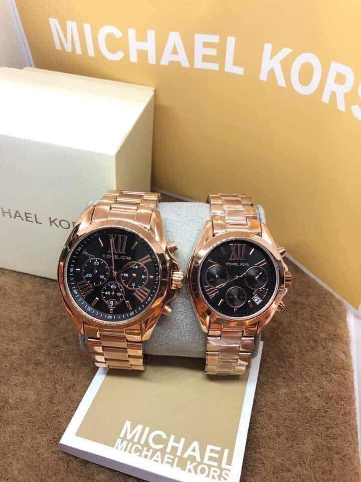 Couple Watches Michael Kors 2024 favors