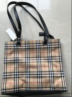 (Category: ) located in . Submitted by loveliestsale (Listing ID 1008756315, Image 1). Description: .