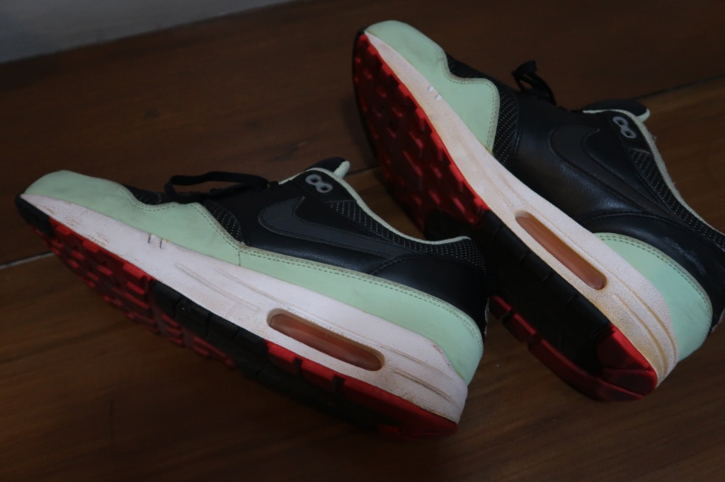 Air max fb clearance yeezy