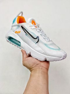 (Category: ) located in . Submitted by ootd.you (Listing ID 1008820749, Image 1). Description: .