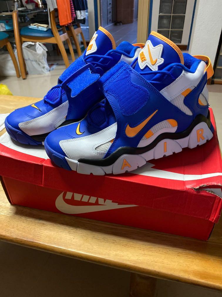 sportscene nike barrage