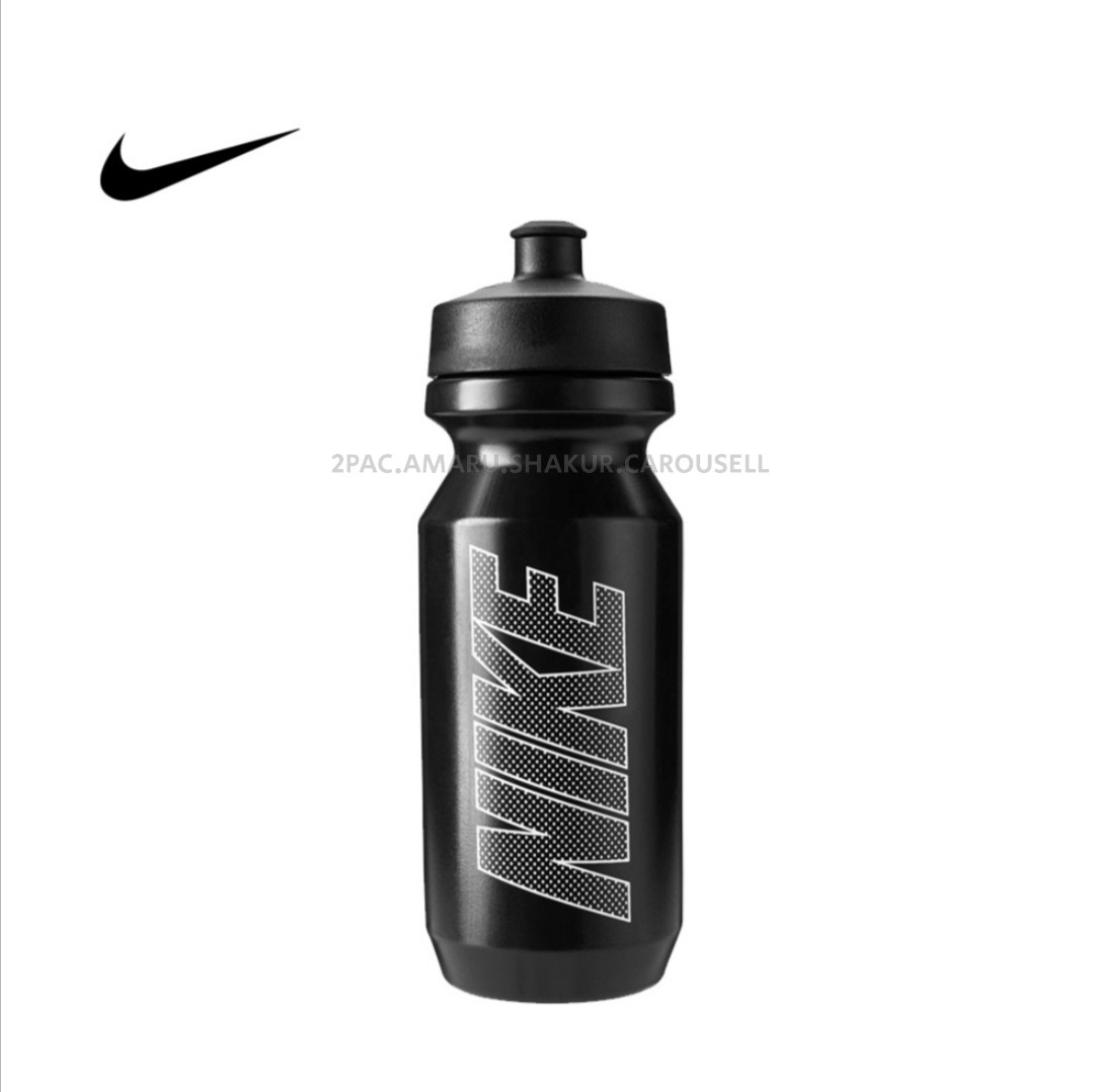 NIKE GYM BOTTLE Everything Else Others on Carousell