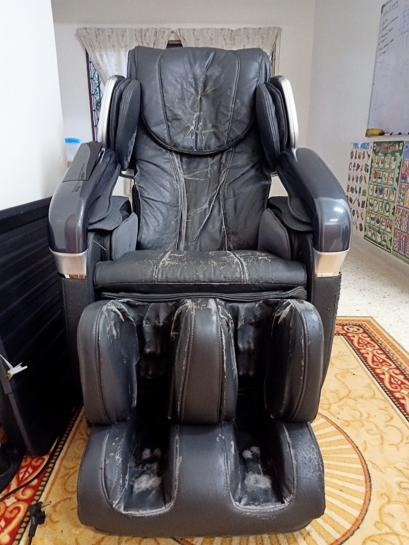 Ogawa smart shop 3d massage chair