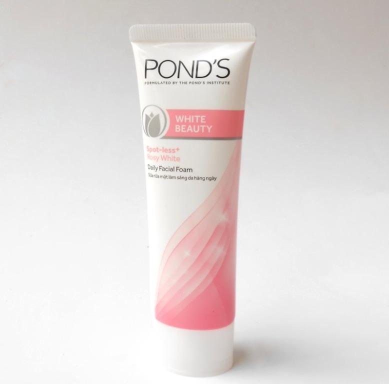 ponds spotless glow facial foam