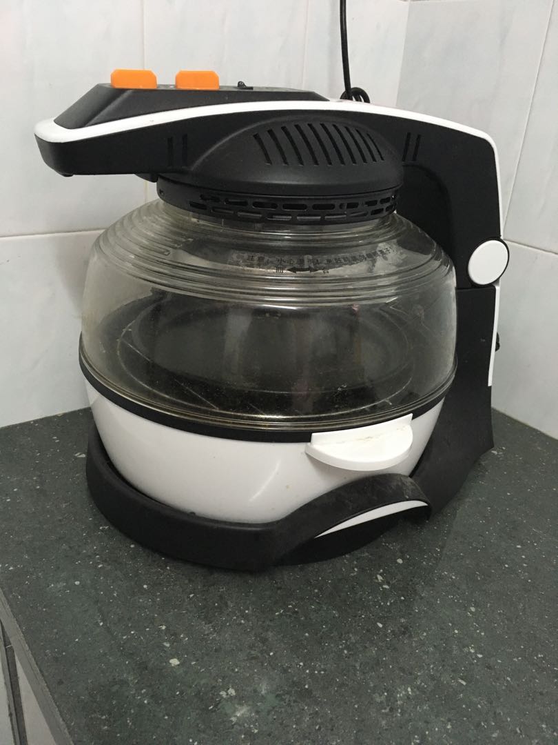 Primada 3D rotatable Air Fryer TV Home Appliances Kitchen