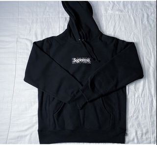 (Category: ) located in . Submitted by snkrssg (Listing ID 1008740735, Image 1). Description: .