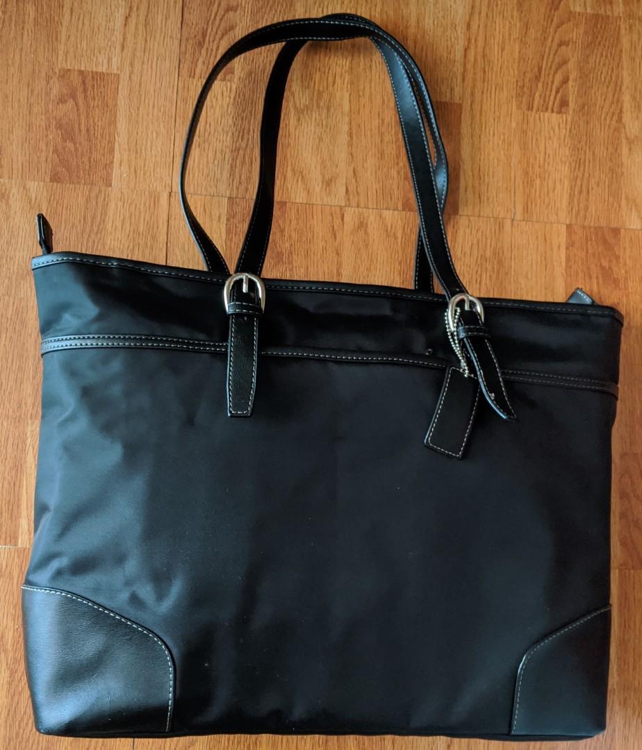 Women's Tote With Laptop Sleeve