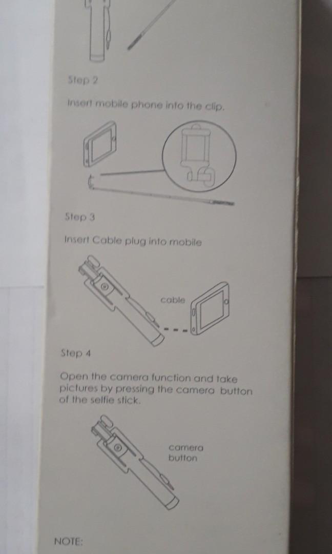 Selfie stick (Category: Mounts & Holders) located in Manila. Submitted by hannah.ph (Listing ID 1008657724, Image 2). Description: unused RFS: Decluttering.