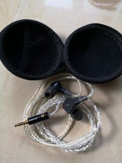 （分類：）位於 。 由 ethanchew8 提交（商品編號 1008725293，圖片 1）。簡介： 。