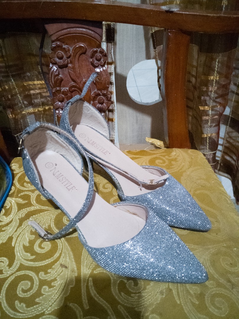 silver pointy shoes