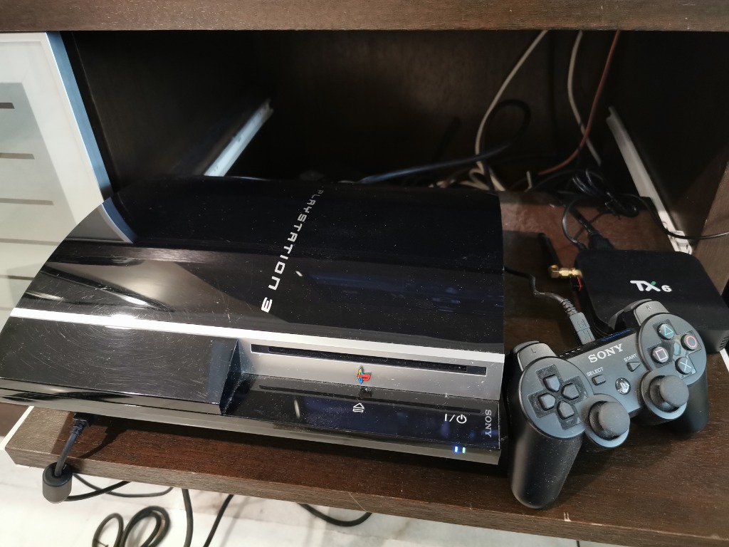 Sony PlayStation 3 PS3 Launch Edition 80GB Piano Black Console
