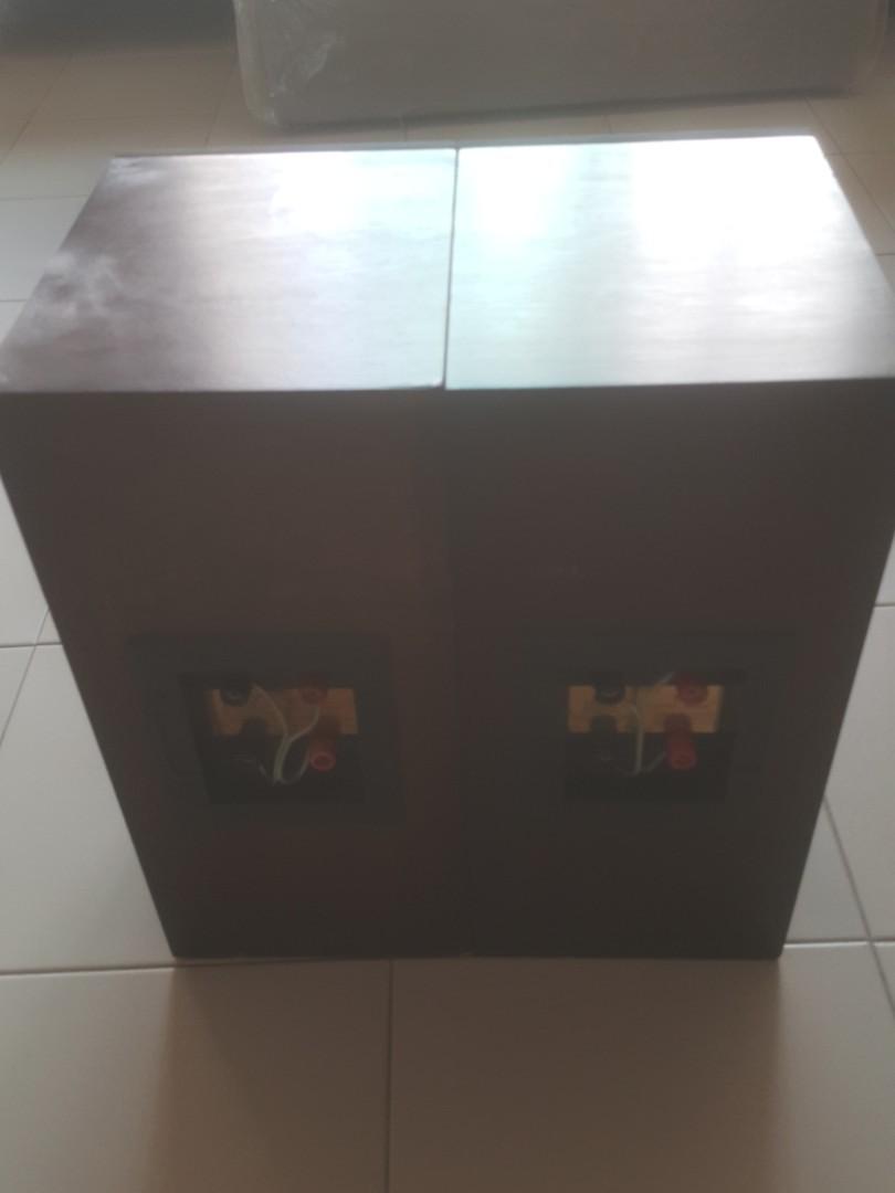 speakers64422492246403111