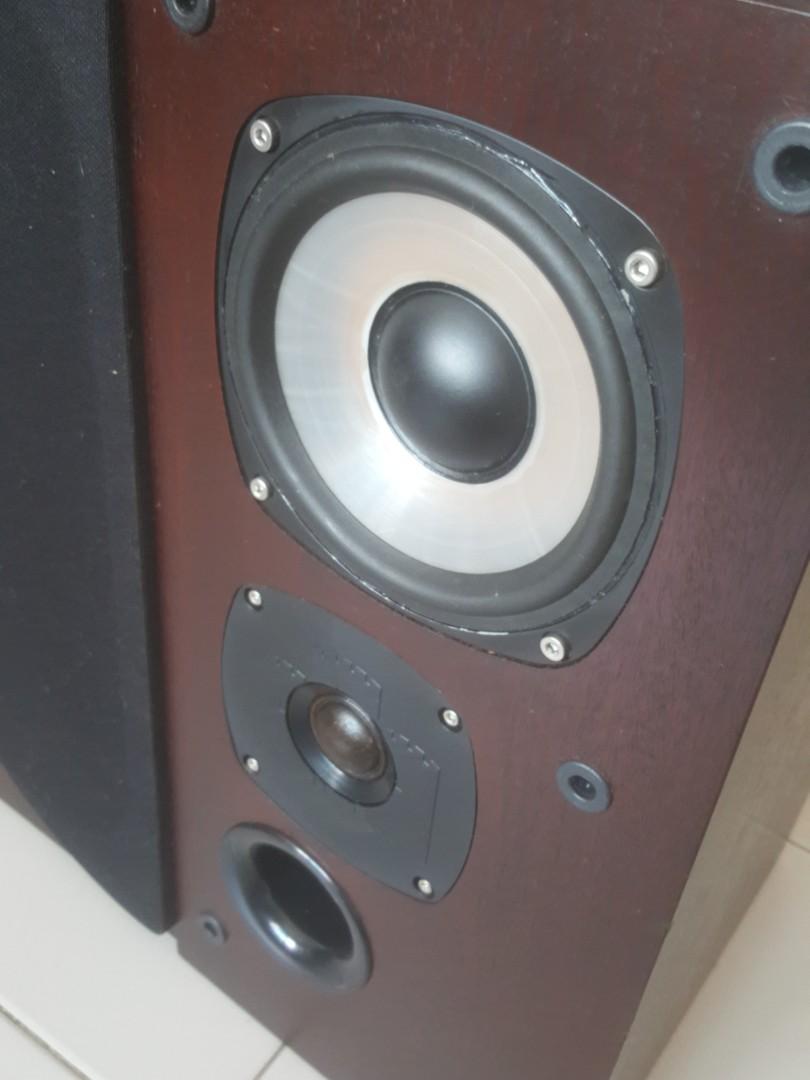 speakers64422492246403113