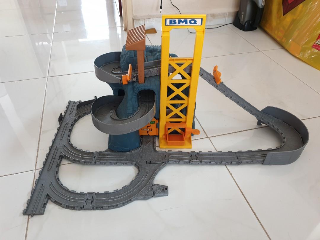 Thomas Train Blue Mountain Quarry Take n Play Set