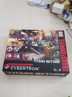Transformers Titans Return Seige on Cybertron Limited Exclusive Giftset