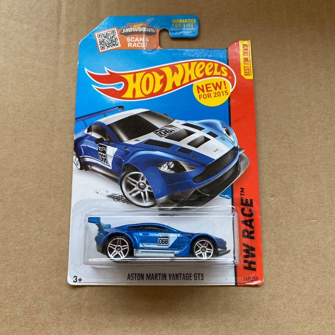 hot wheels aston martin vantage gt3