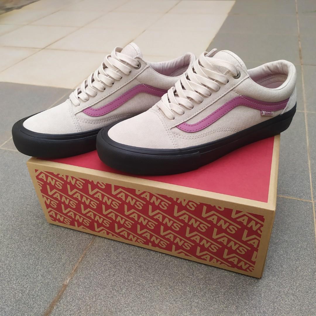 vans old skool rainy day