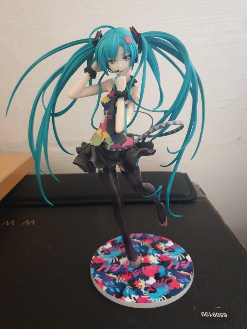 Vocaloid Hatsune Miku 1 8 Tell Your World Ver Toys Games Bricks Figurines On Carousell