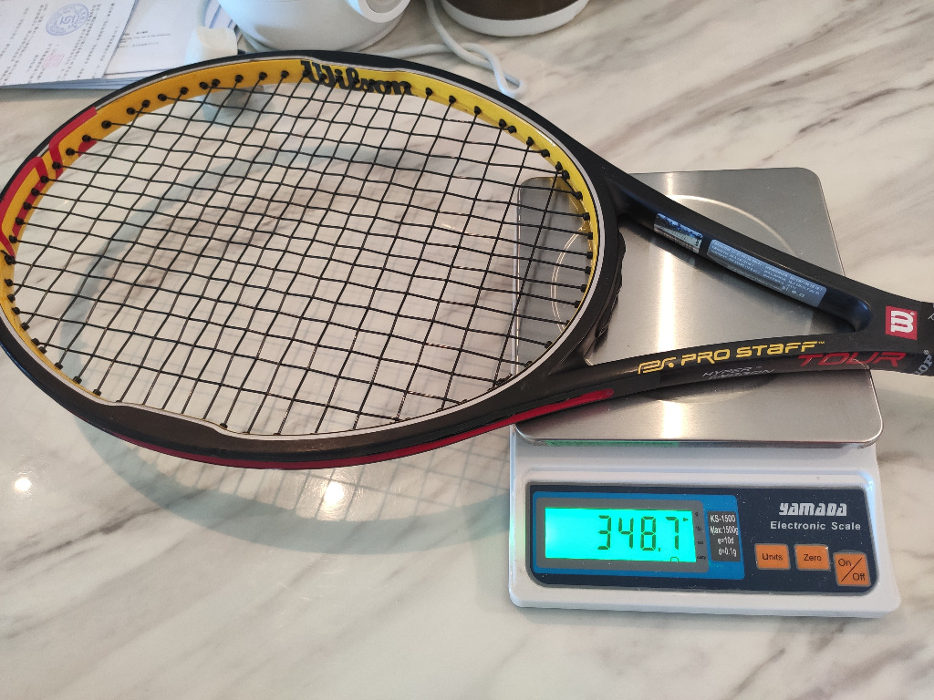 wilson hyper pro staff