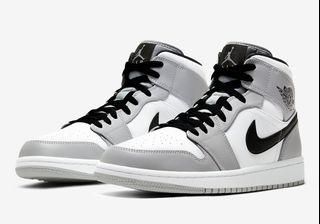 AIR JORDAN 1 MID LIGHT SMOKE GREY