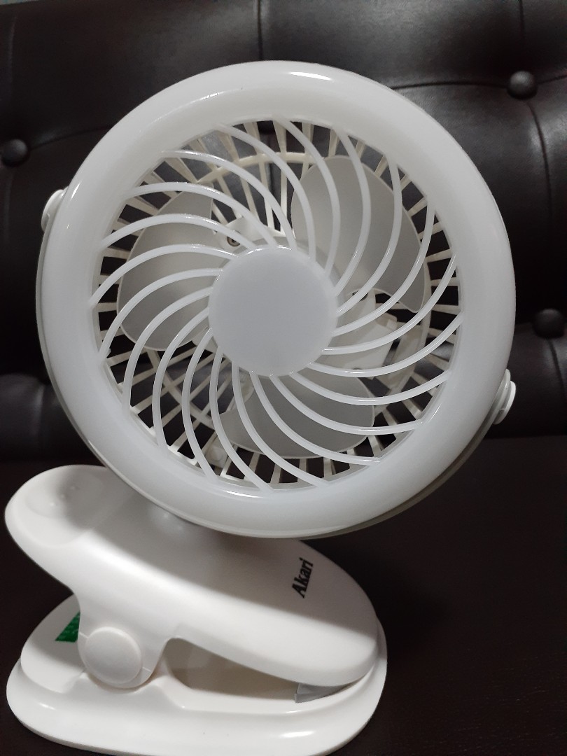 akari rechargeable fan