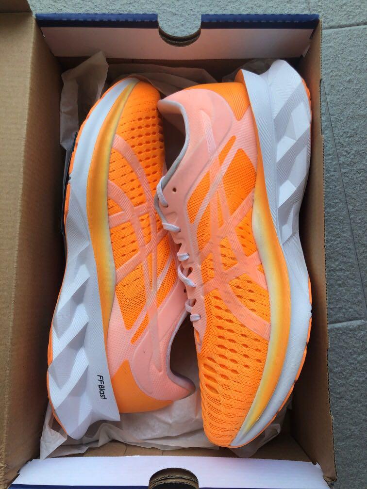 asics novablast orange