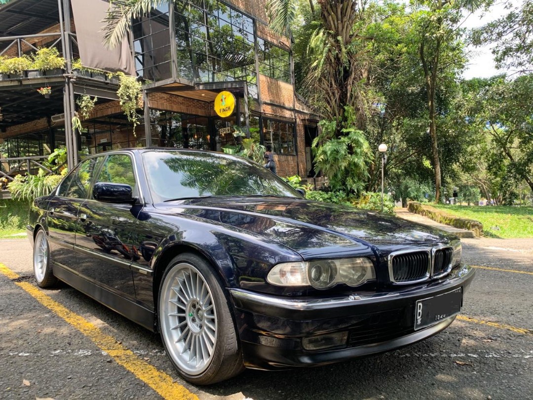 Bmw e38 728i