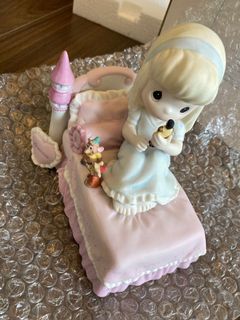 (Category: ) located in . Submitted by lovelucy (Listing ID 1008957203, Image 1). Description: .