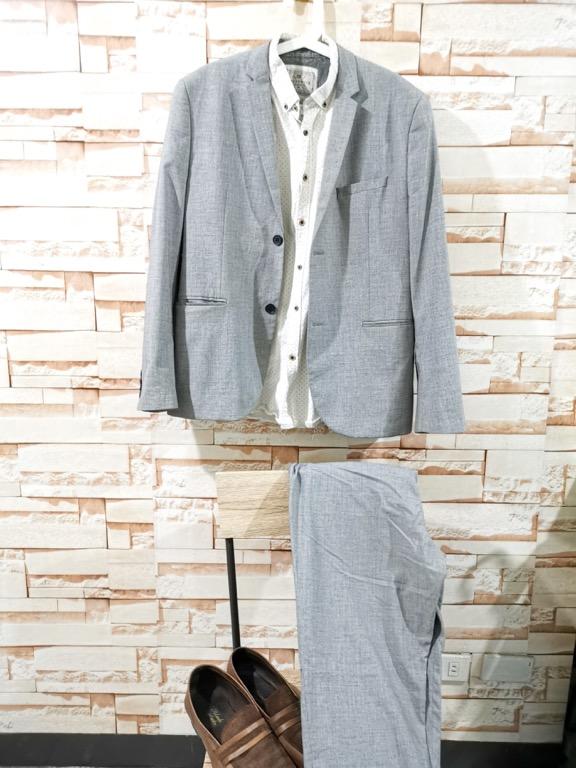 Cotton On Long Sleeves Polo (Category: Formal Shirts) located in Marikina City. Submitted by justylebasics (Listing ID 1009028601, Image 3). Description: Cotton On Long Sleeves Polo •Medium Payment through GCASH/BPI Online Transfer/Bank Deposit Can ship through Grab Express and Lalamove c/o buyer .