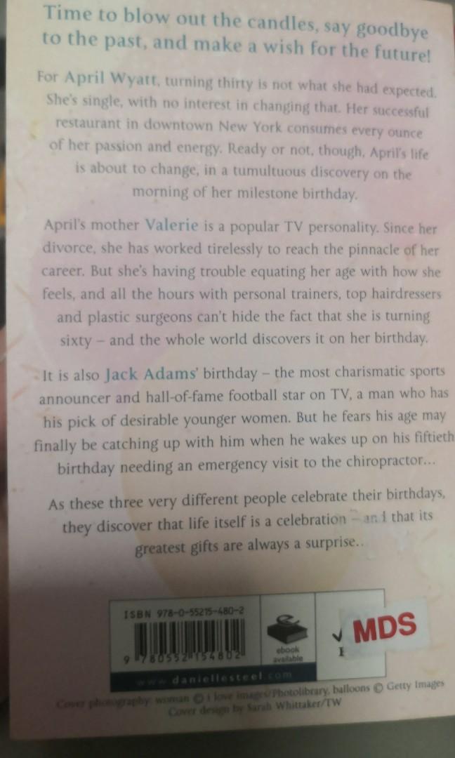 Danielle Steele - Happy birthday, Hobbies & Toys, Books & Magazines