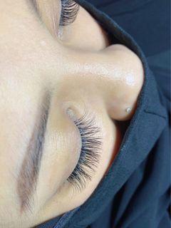 Eyelash Extension Home