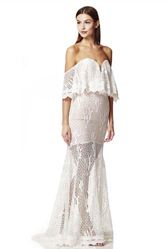 jarlo bridal