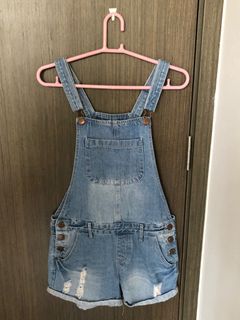 (Category: ) located in . Submitted by wwbb81 (Listing ID 1008891670, Image 1). Description: .