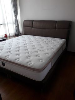 (Category: ) located in . Submitted by klrulez (Listing ID 1008990713, Image 1). Description: .