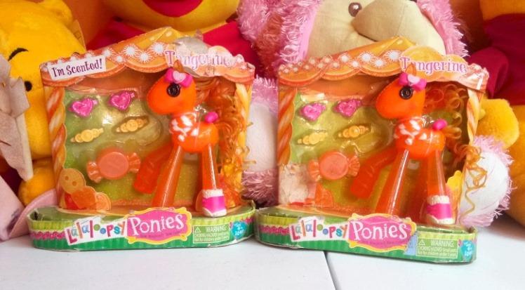 Lalaloopsy ponie (Category: Infant Playtime) located in Quezon City. Submitted by apple.ordinario (Listing ID 1009083188, Image 1). Description: 600 both or 350 each.