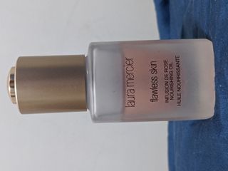 （分類：）位於 。 由 obsessedwithmakeup 提交（商品編號 1008871521，圖片 1）。簡介： 。