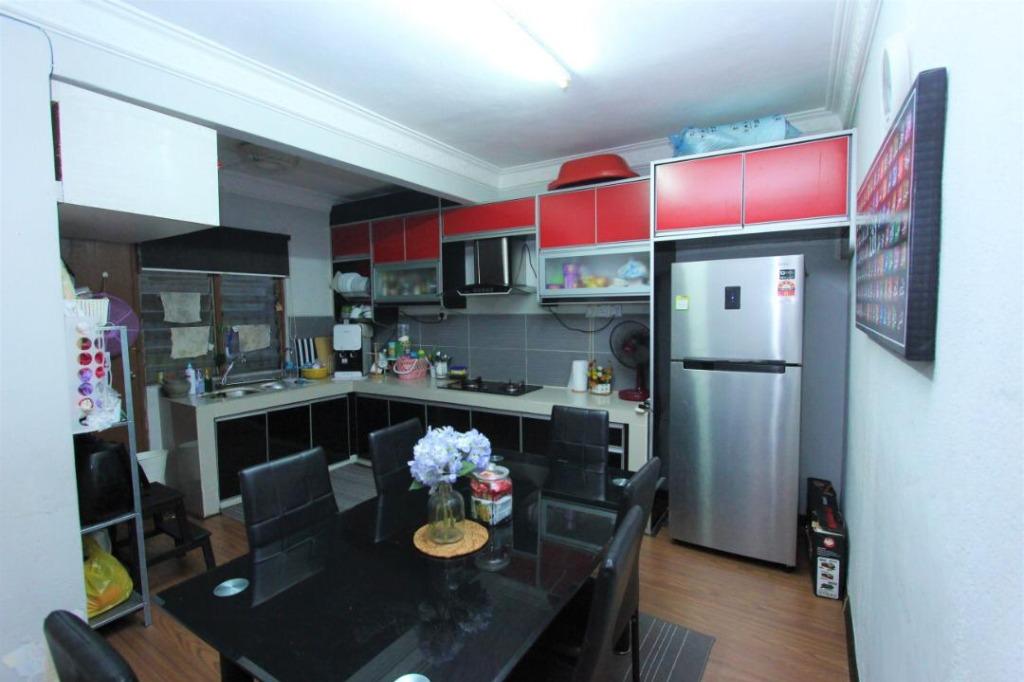 Low Bank Interest Rumah 2 Tingkat Taman Koperasi Polis Fasa 2 Batu Caves Fully Renovated Property For Sale On Carousell
